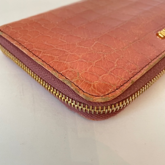 Miu Miu by Prada Pink/Mauve Croc Embossed Zip Around Wallet - Picture 15 of 16